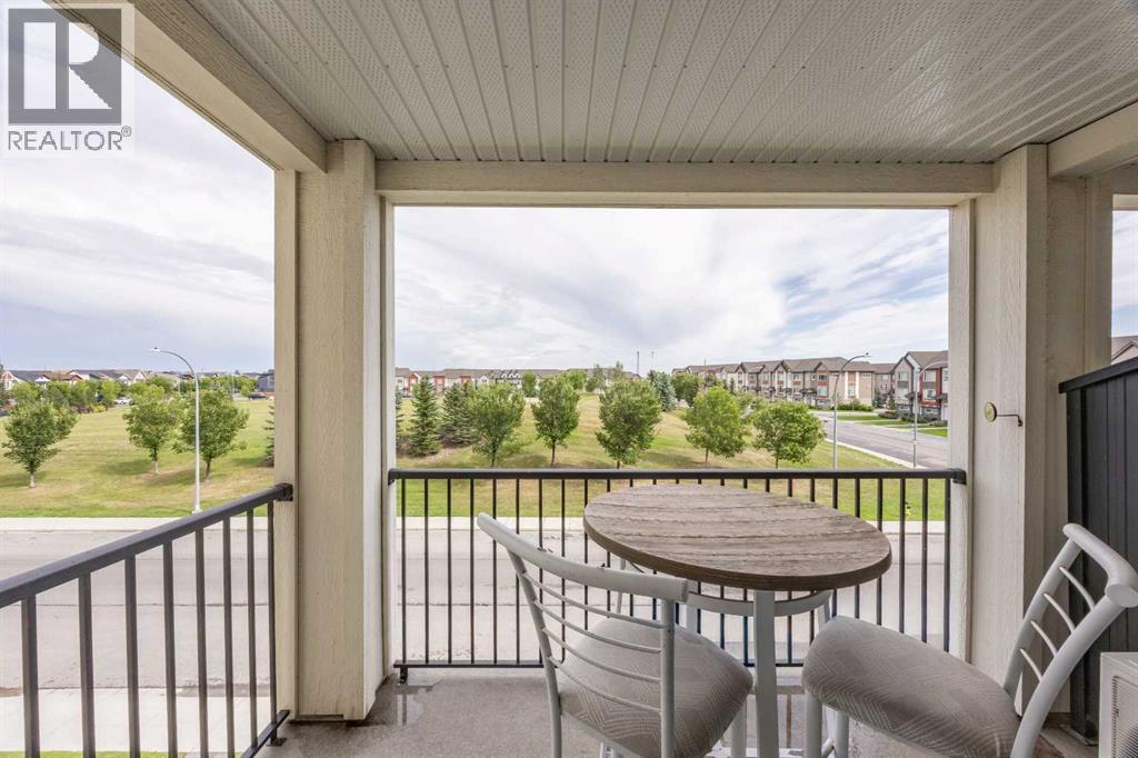 1304, 99 Copperstone Park SE