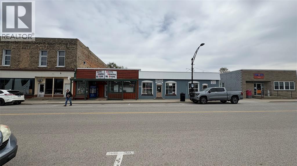 99 MAIN STREET