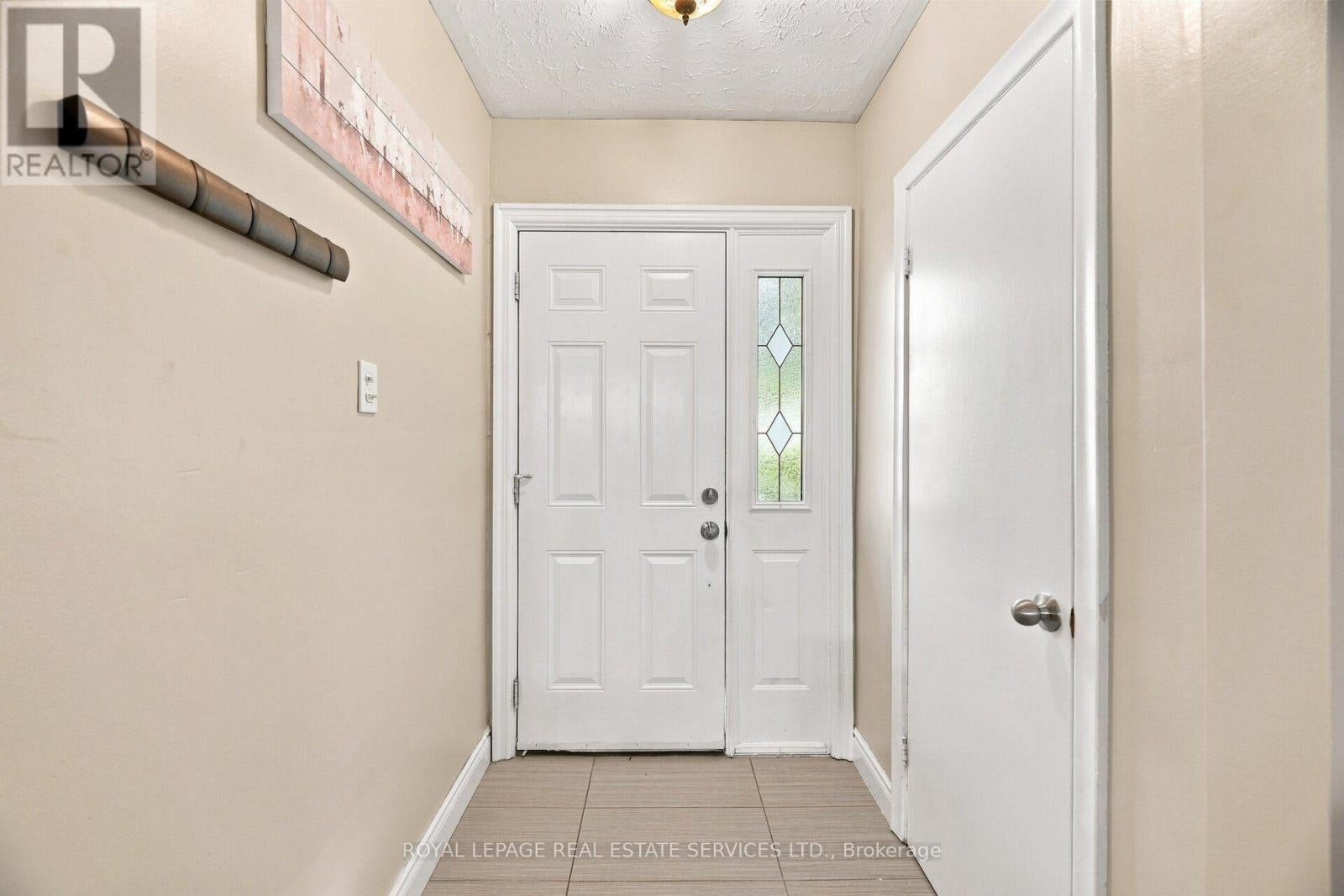 15 VELMA DRIVE