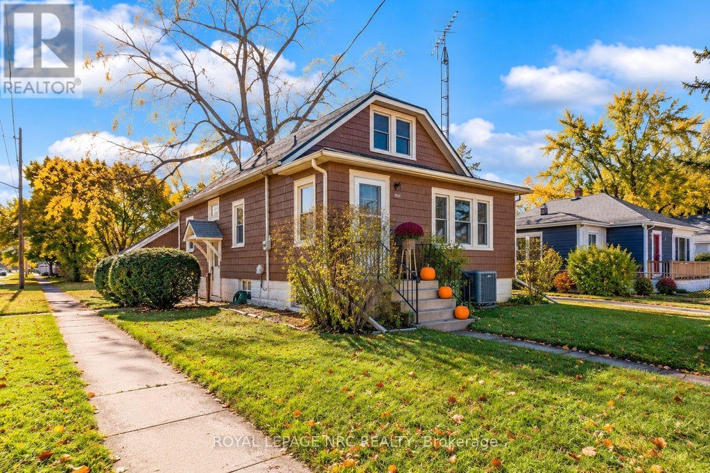 301 DUFFERIN STREET, FORT ERIE (CENTRAL), ON L2A 2T8 - Image 1856863923.jpeg?d=l