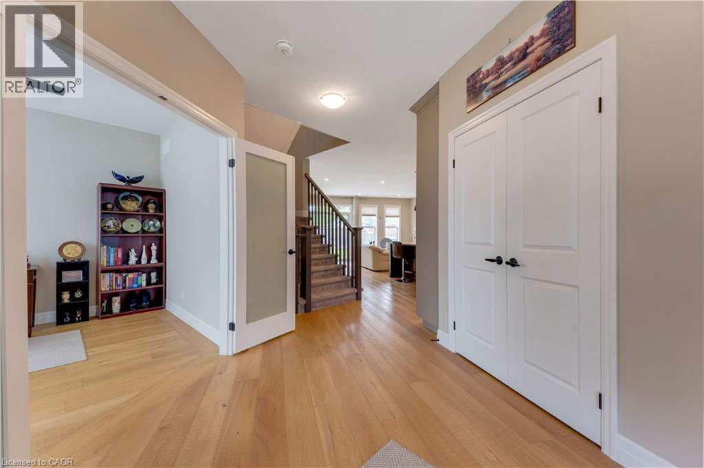 14 MARIANNE DORN Trail