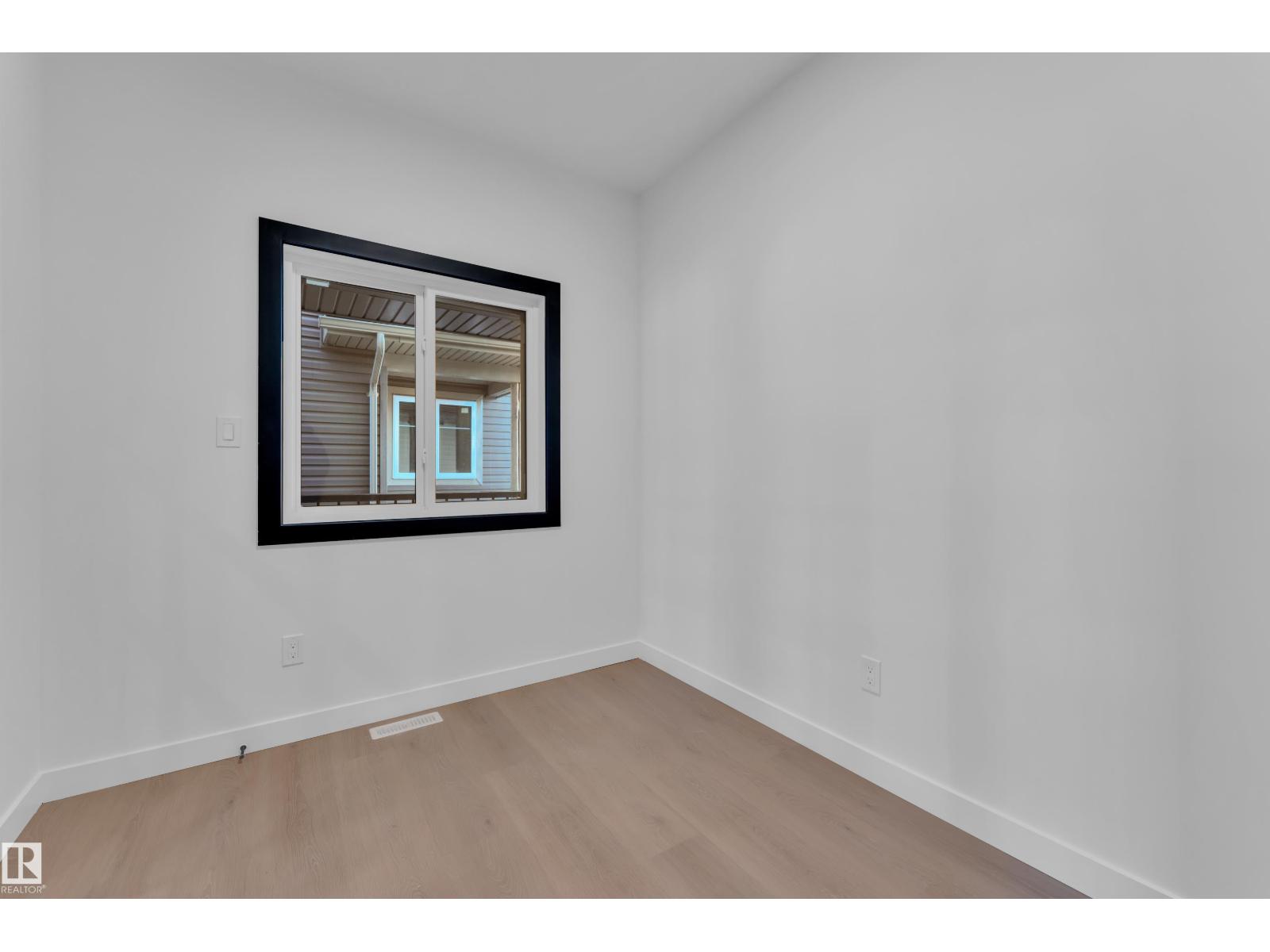 5 Grayson GR