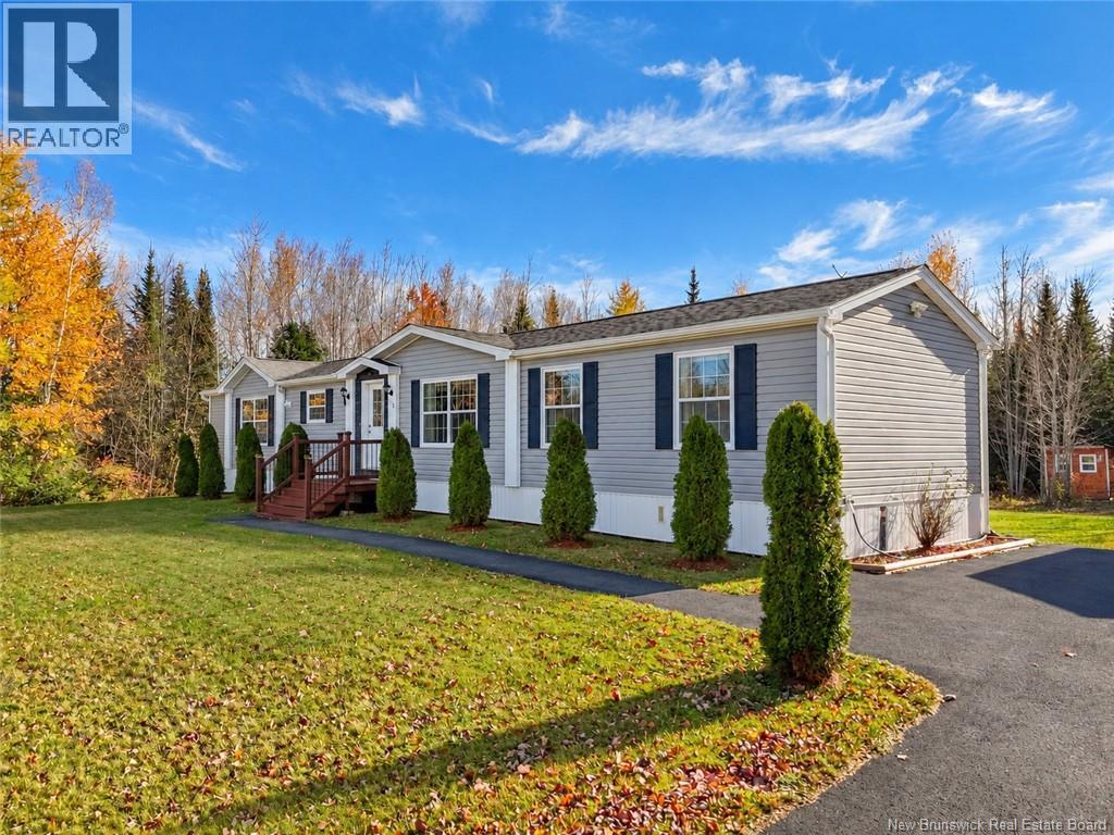 34 Wendy Crescent - Photo 2