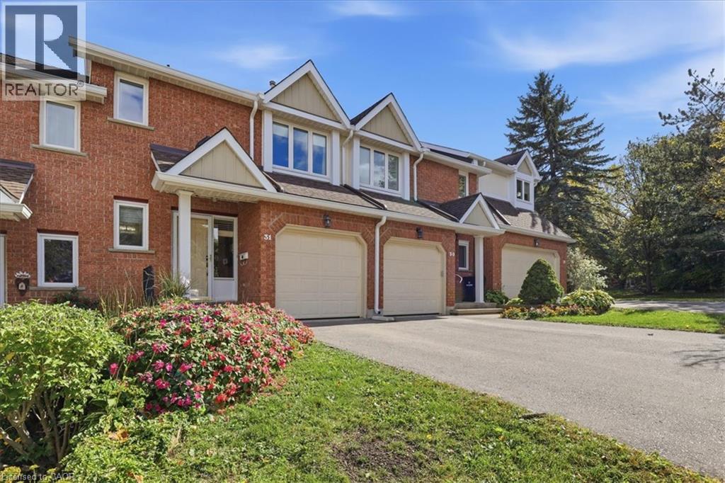 525 BEECHWOOD Drive Unit# 31