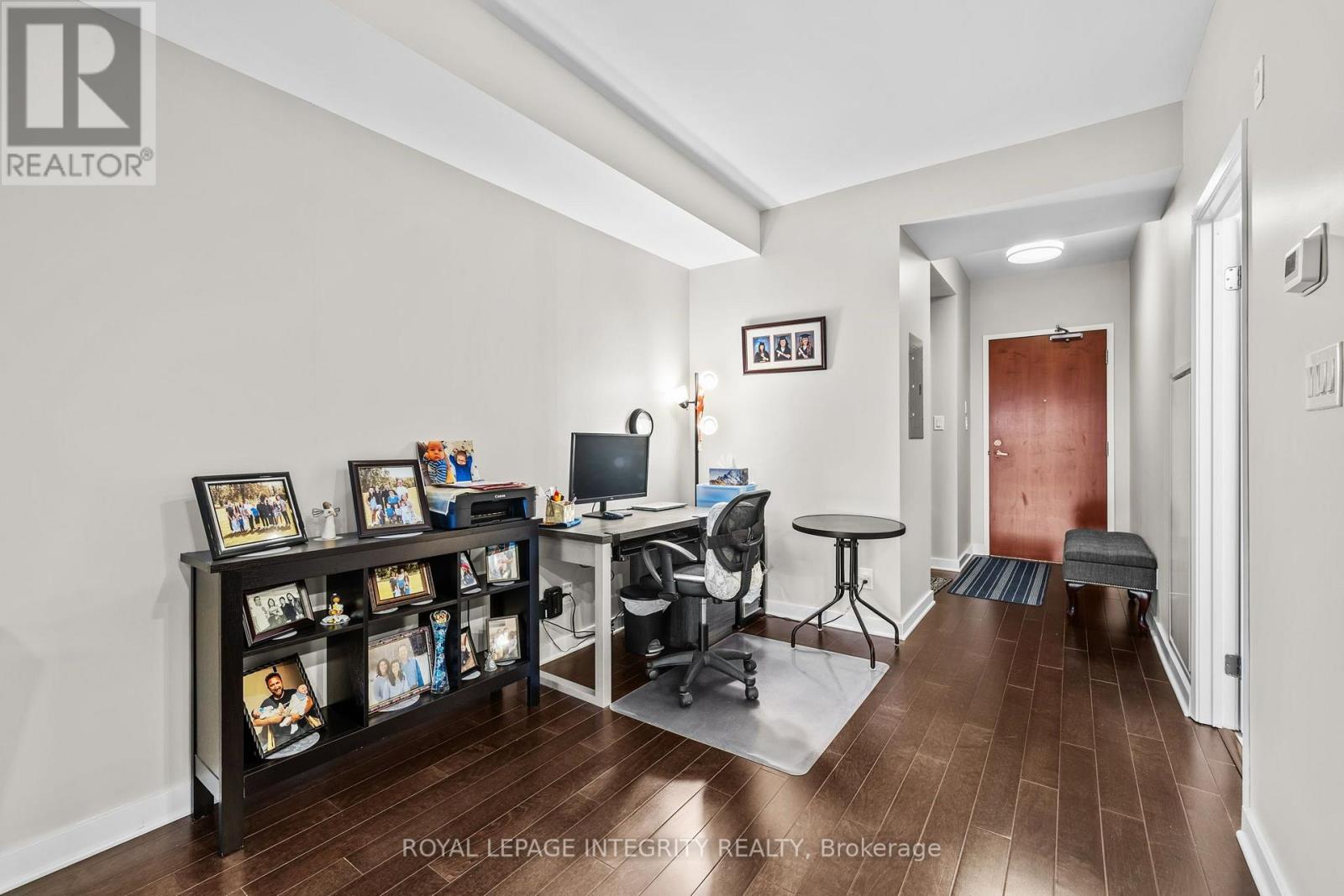 309 - 310 CENTRUM BOULEVARD