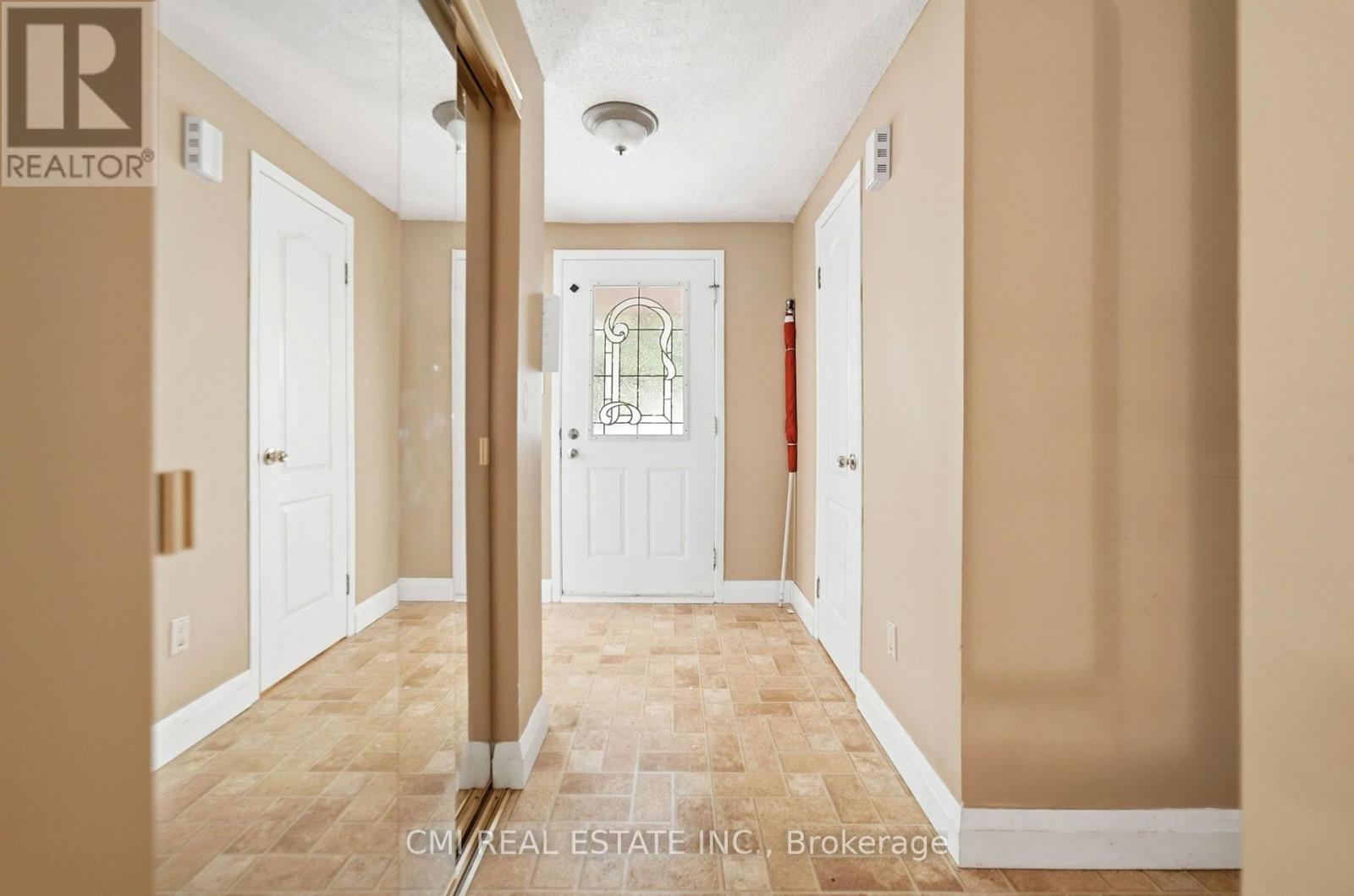 155 FOXHUNT ROAD