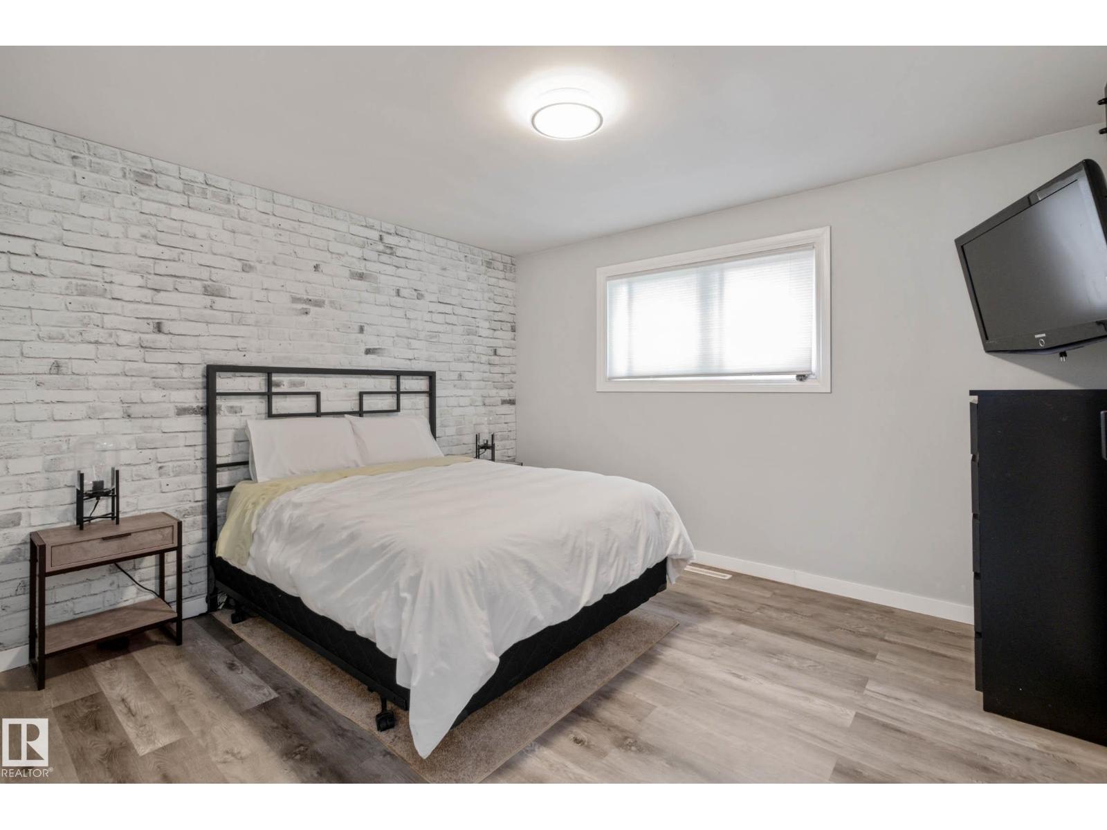 13411 131 ST NW