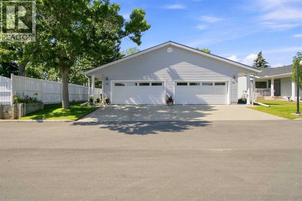 75 LINCOLN MANOR E