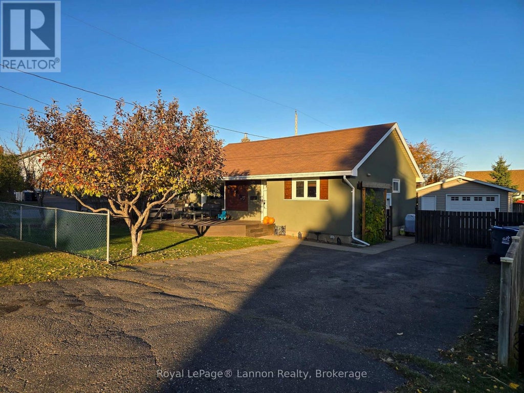 562 LESLIE AVENUE, THUNDER BAY (CURRENT RIVER), ON P7A 1Z3 - Image 2299521674.jpeg?d=l