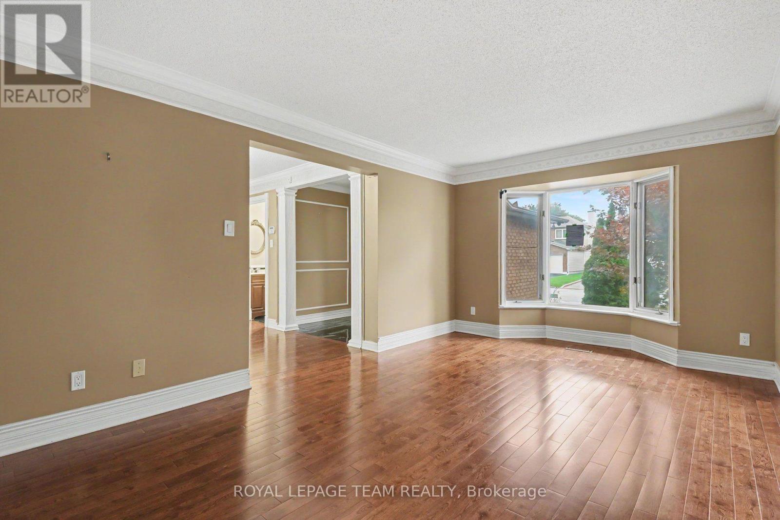 160 SAI CRESCENT