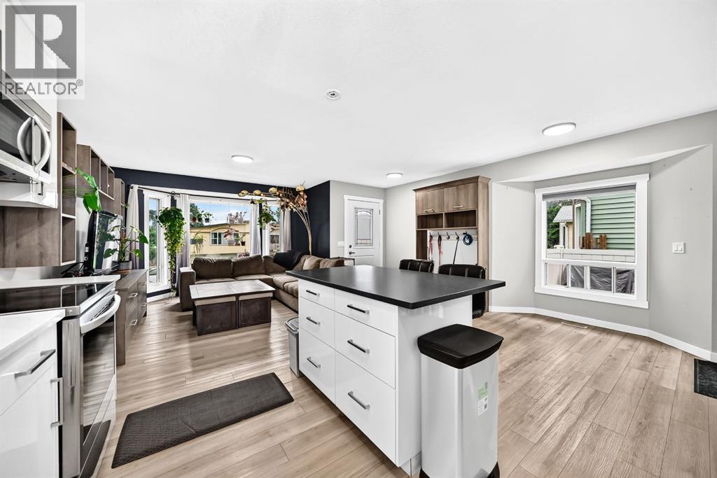 46 Dovercliffe Way SE