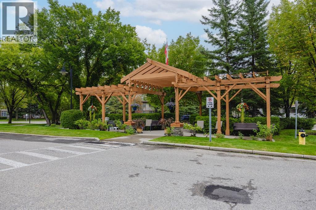 1306, 1306 Lake Fraser Court SE