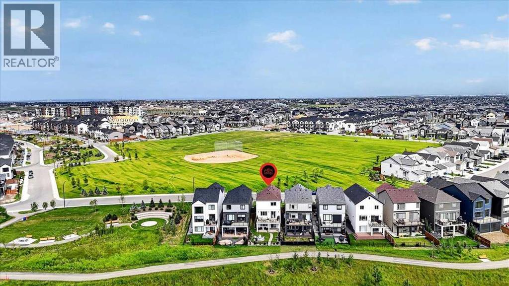 90 Savoy Landing SE