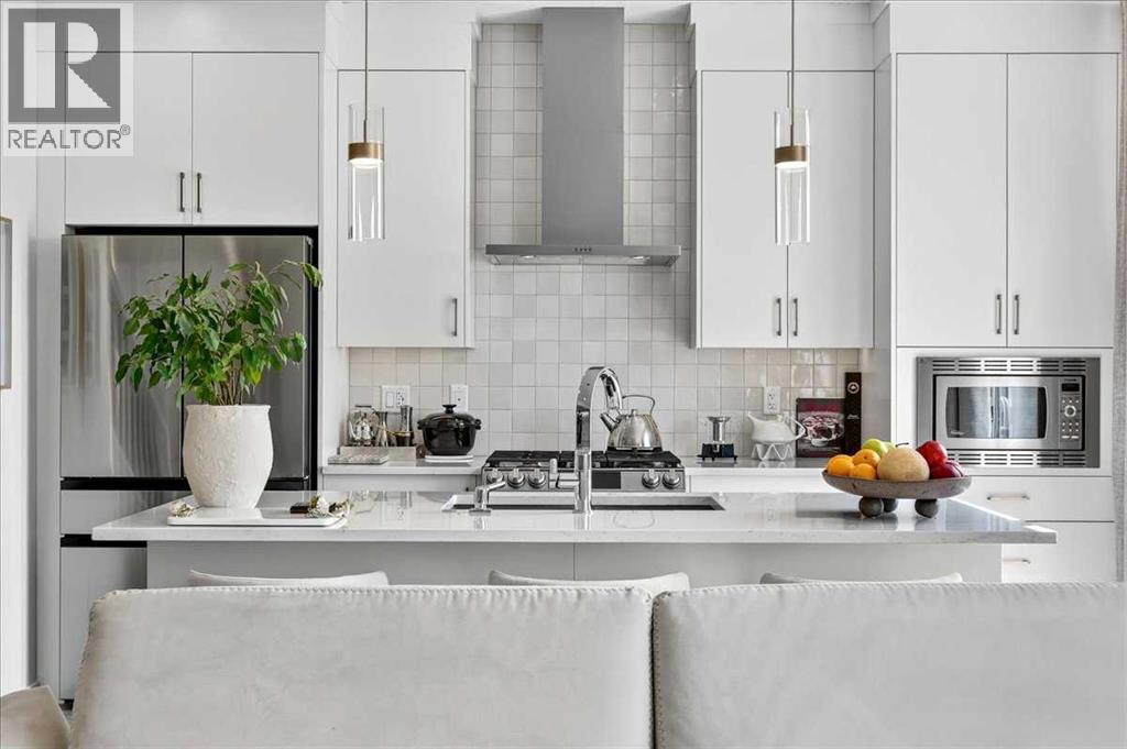90 Savoy Landing SE