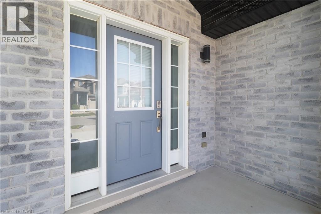 296 COUNTRYSTONE Crescent Unit# Upper