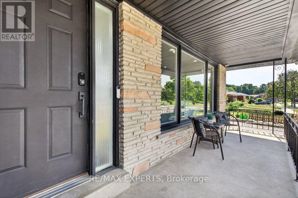 23 COLLINGDALE ROAD