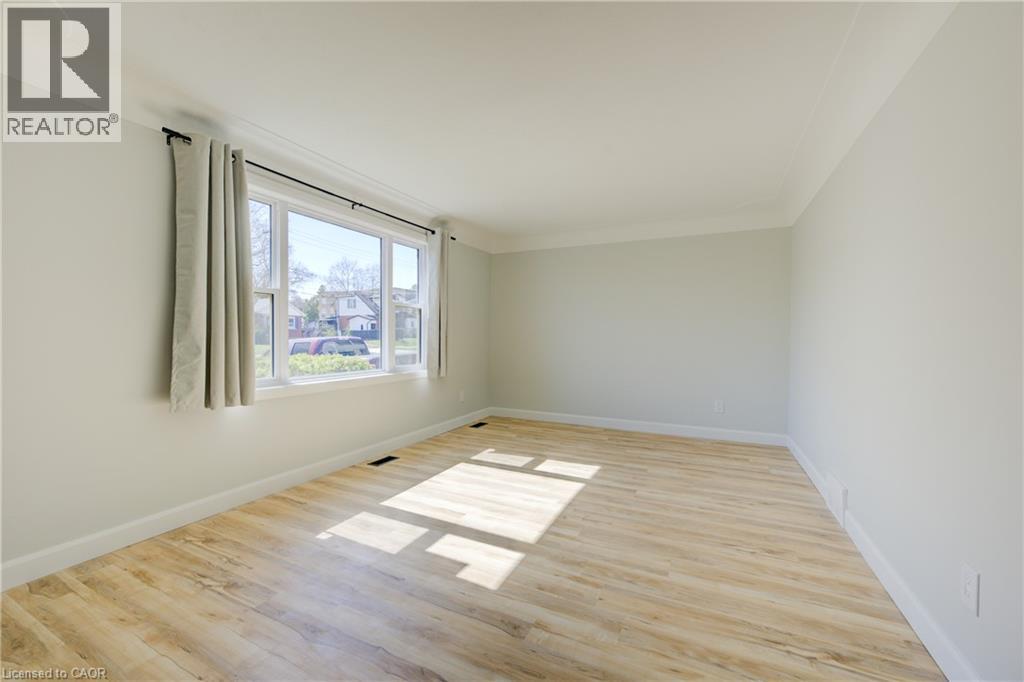 320 HIGHLAND Road E Unit# Main