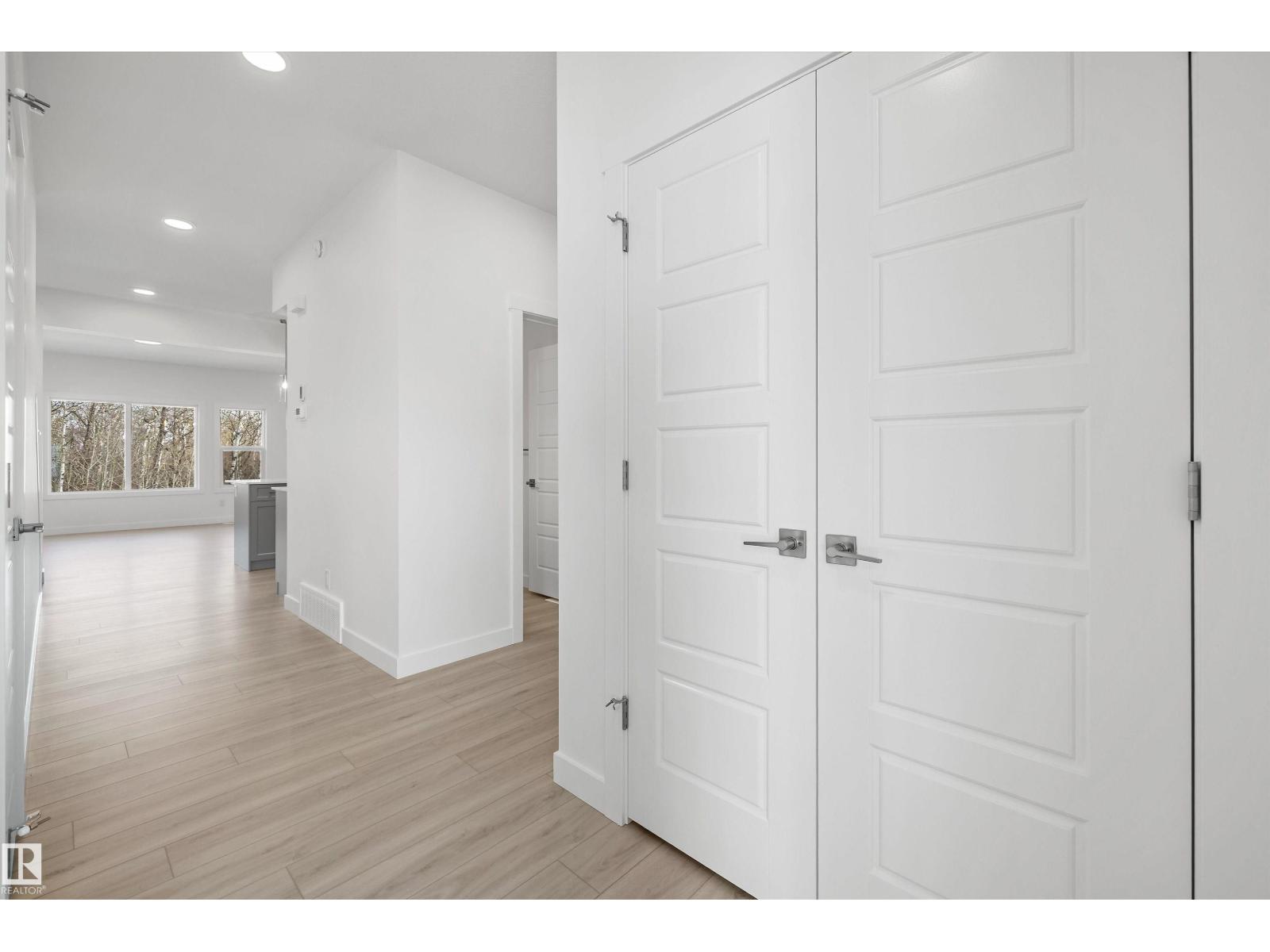 17611 7 ST NE