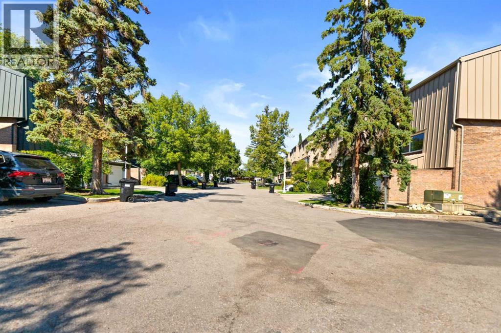 31 Brae Glen Court SW