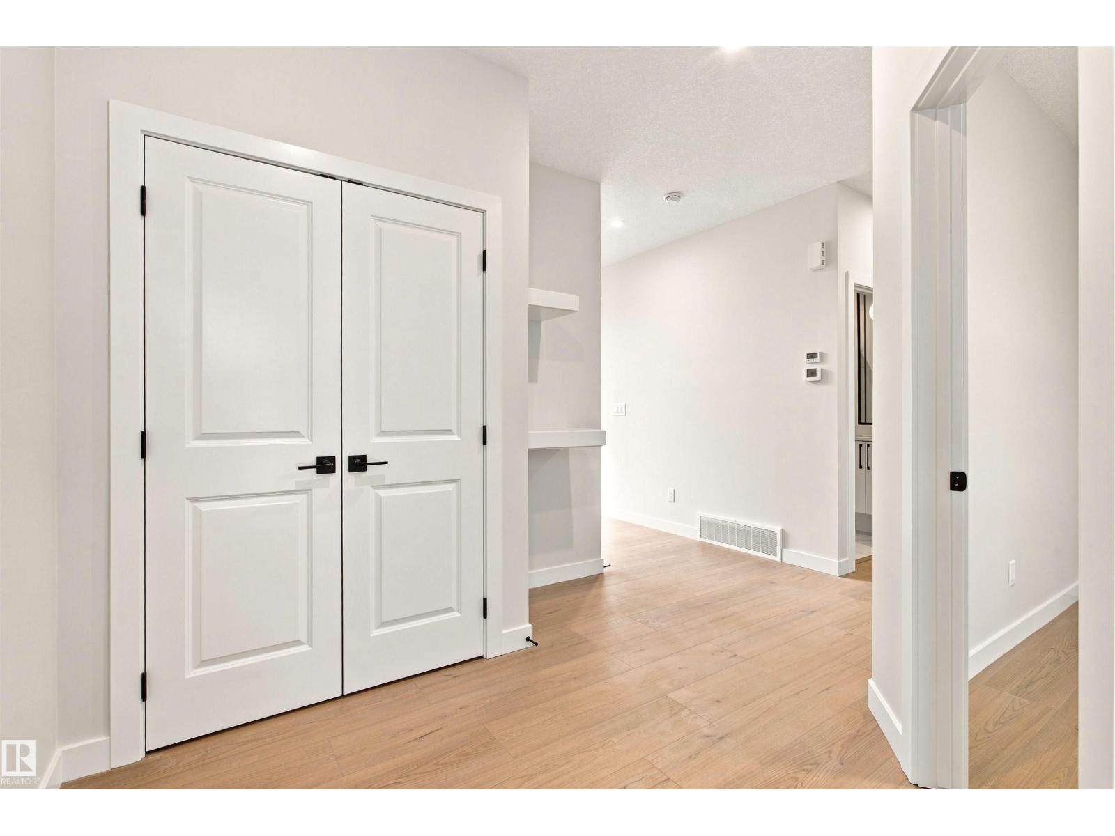 10458 104 ST