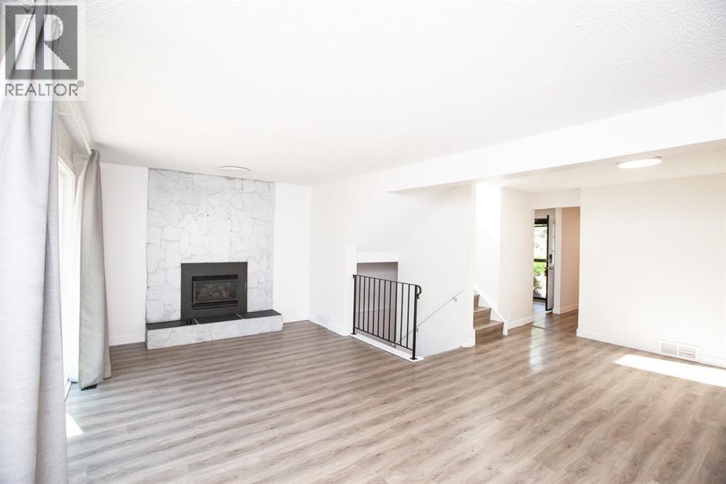 28 Midpark Gardens SE