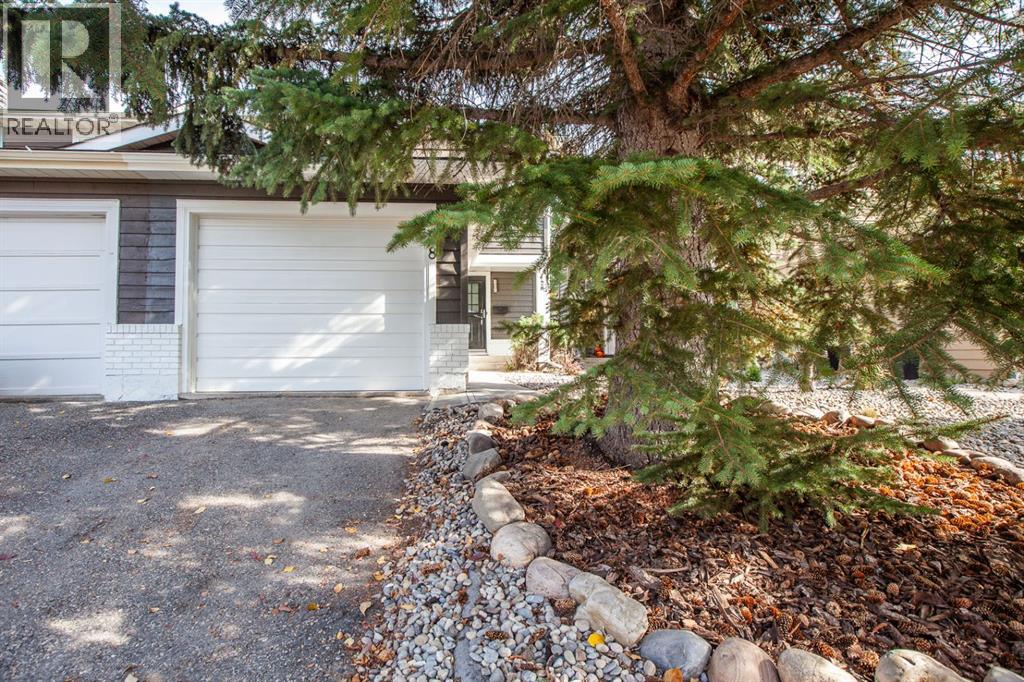 28 Midpark Gardens SE