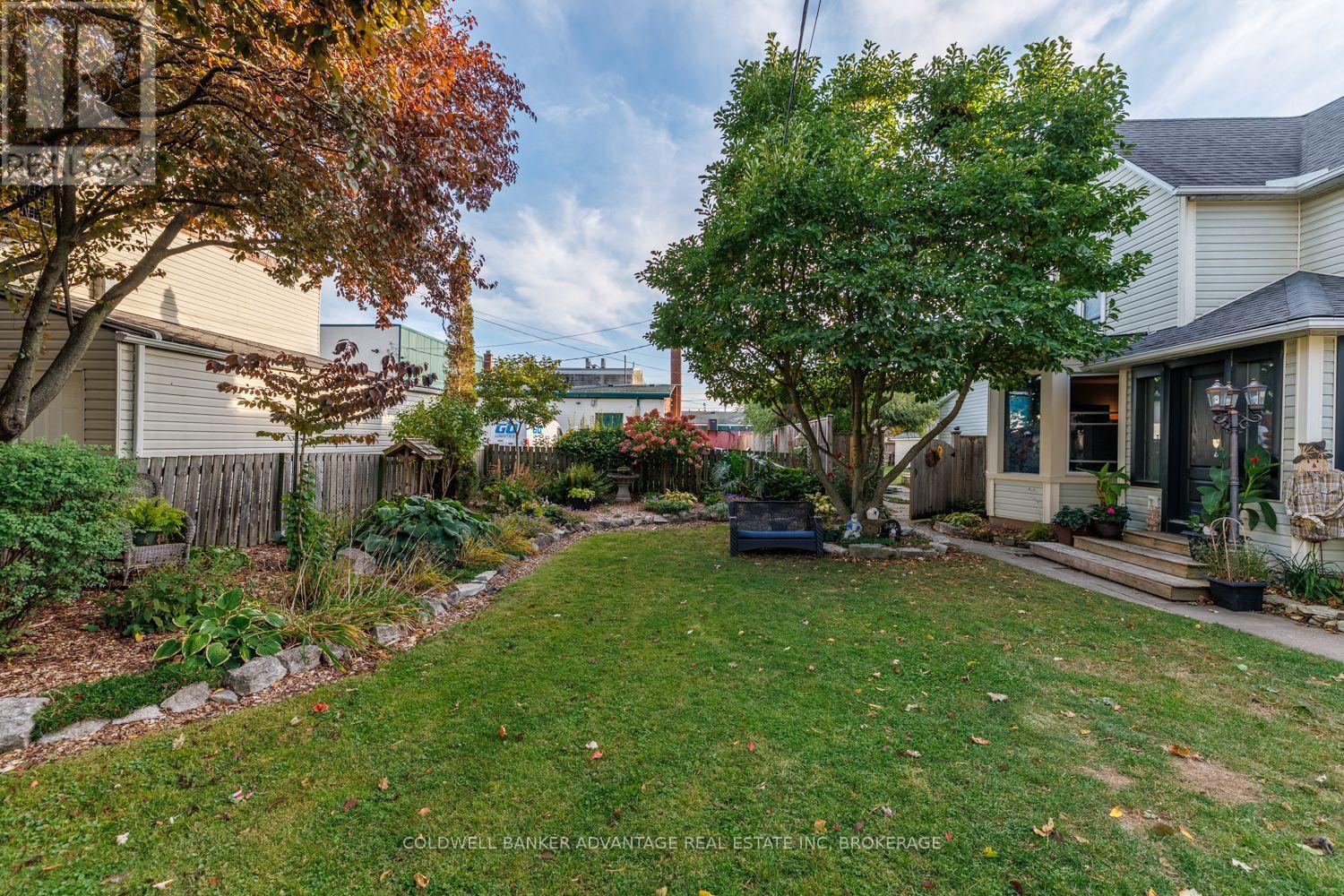 3695 HERSHEY STREET