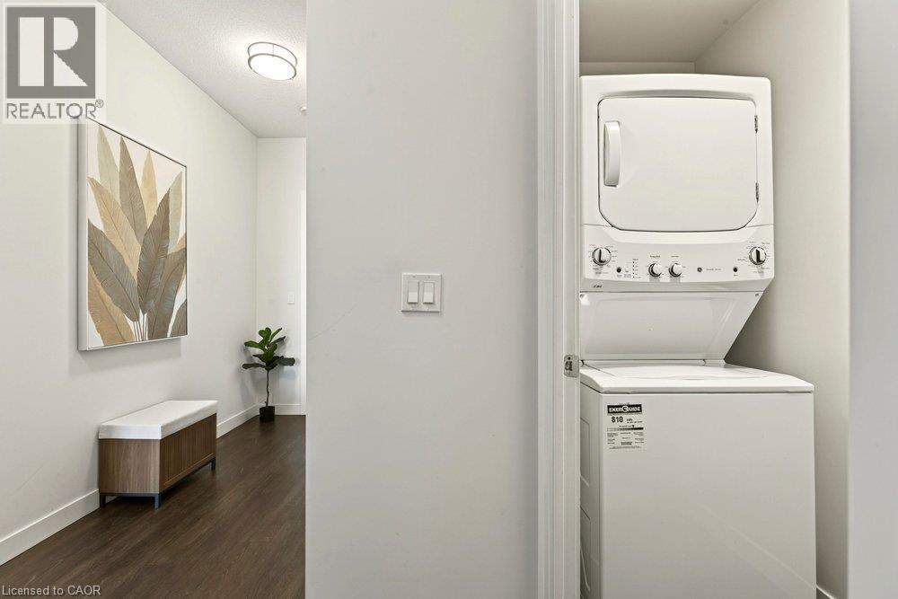 2087 FAIRVIEW Street Unit# 702