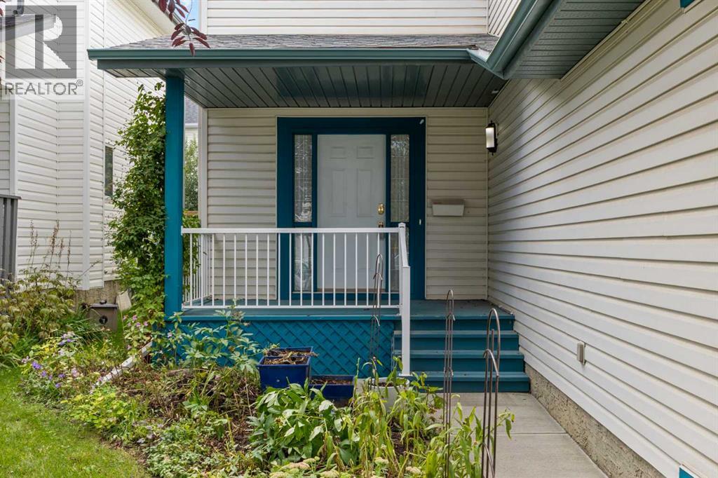 15 Hidden Ranch Crescent NW