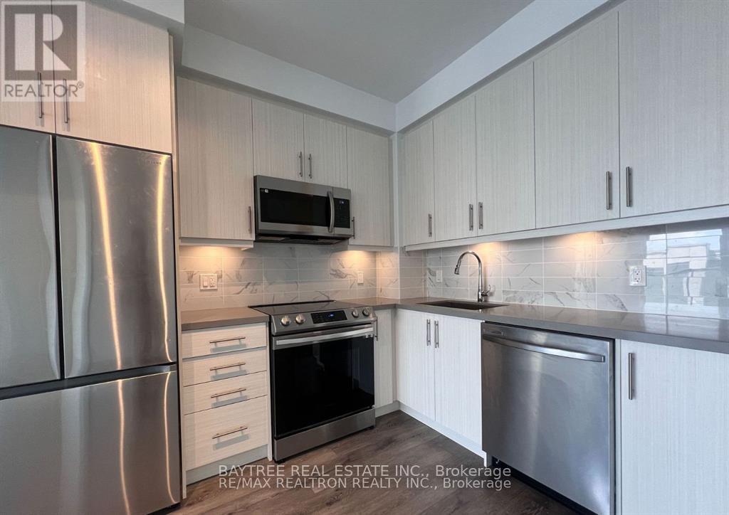 1107 - 105 ONEIDA CRESCENT