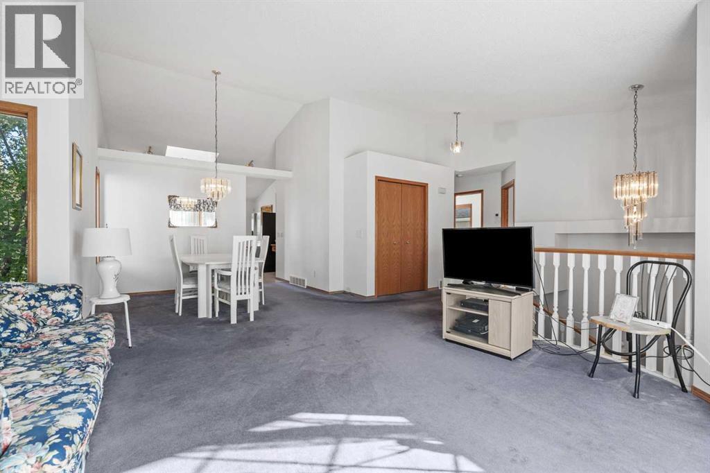28 Harvest Oak Drive NE