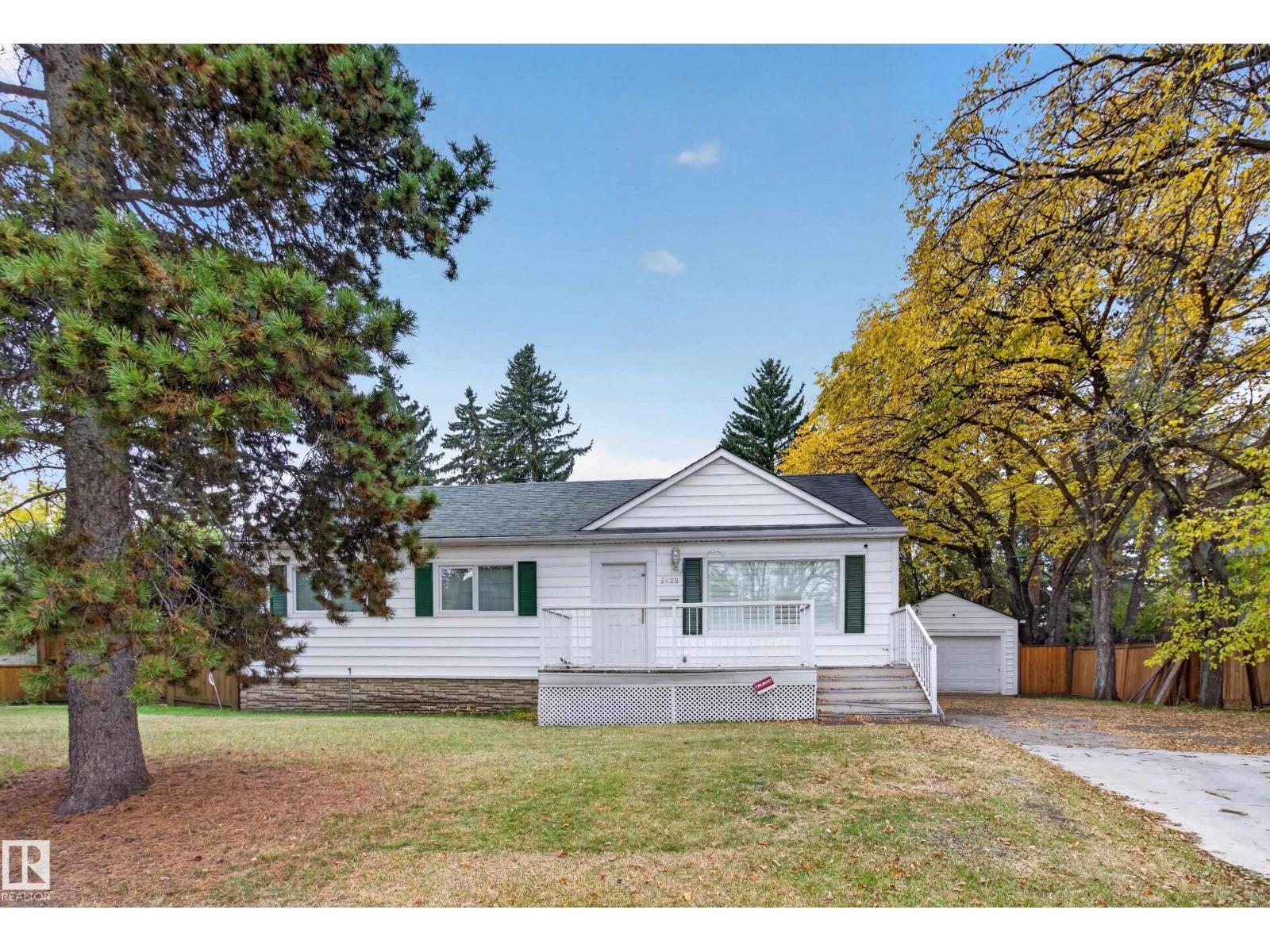 5422 110 ST NW