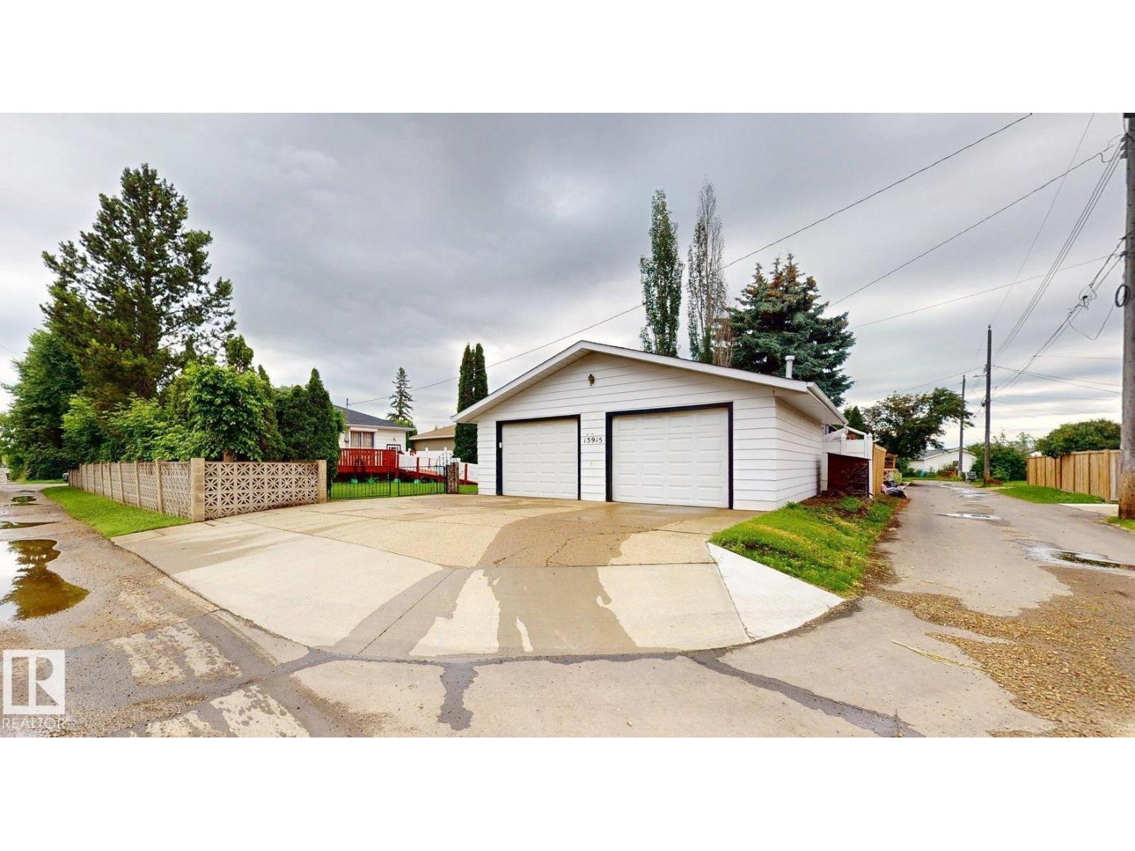 13915 135A AV NW