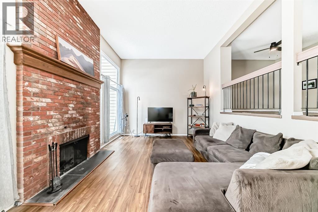 407 Point Mckay Garden NW