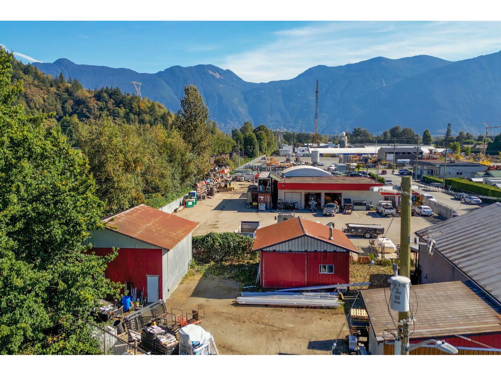 7323 PIONEER AVENUE, Agassiz