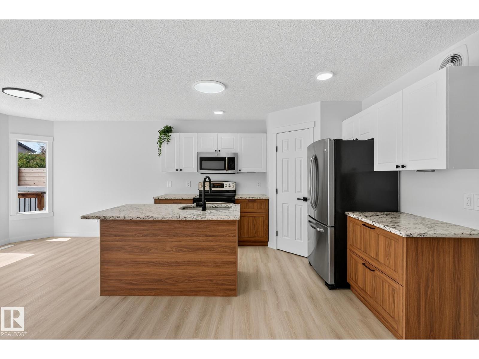 168 WARD CR NW