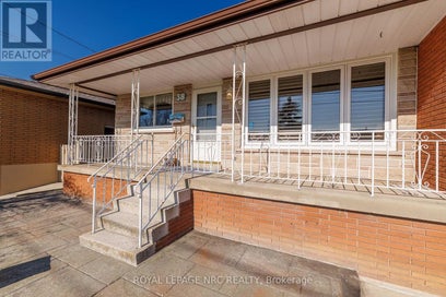38 RIVERCREST ROAD Hamilton (Riverdale) ON L8E 1M9