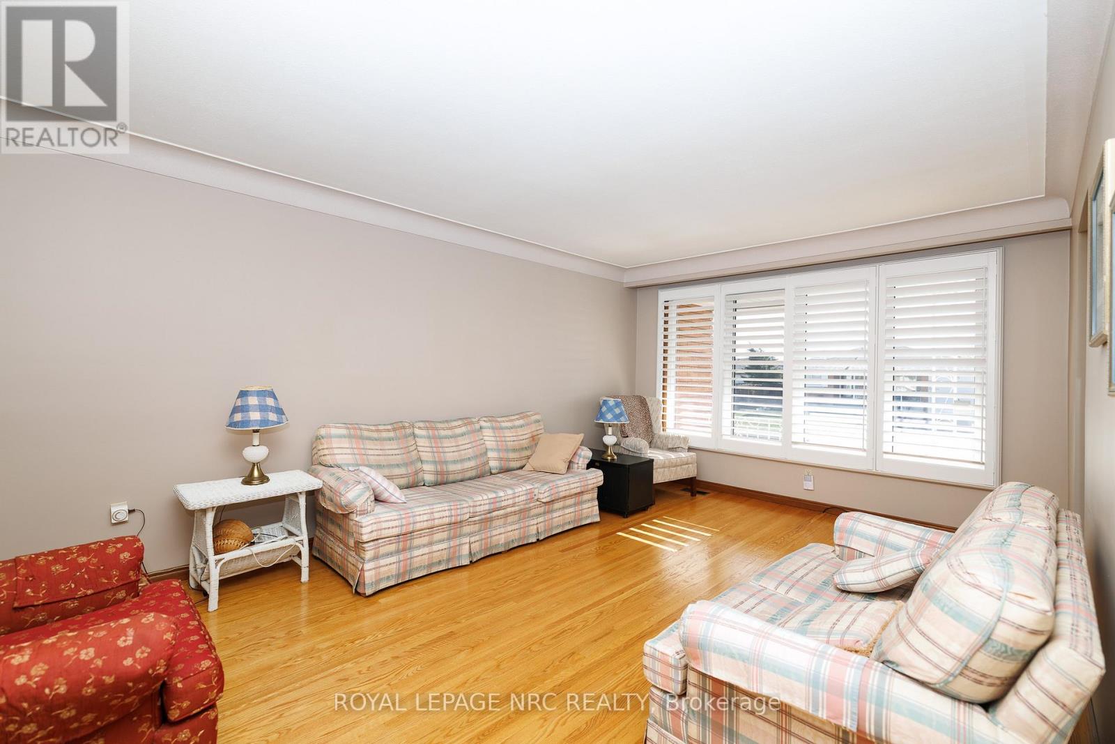 38 RIVERCREST ROAD