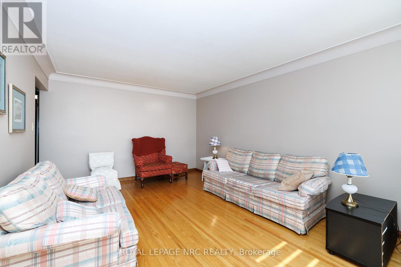 38 RIVERCREST ROAD