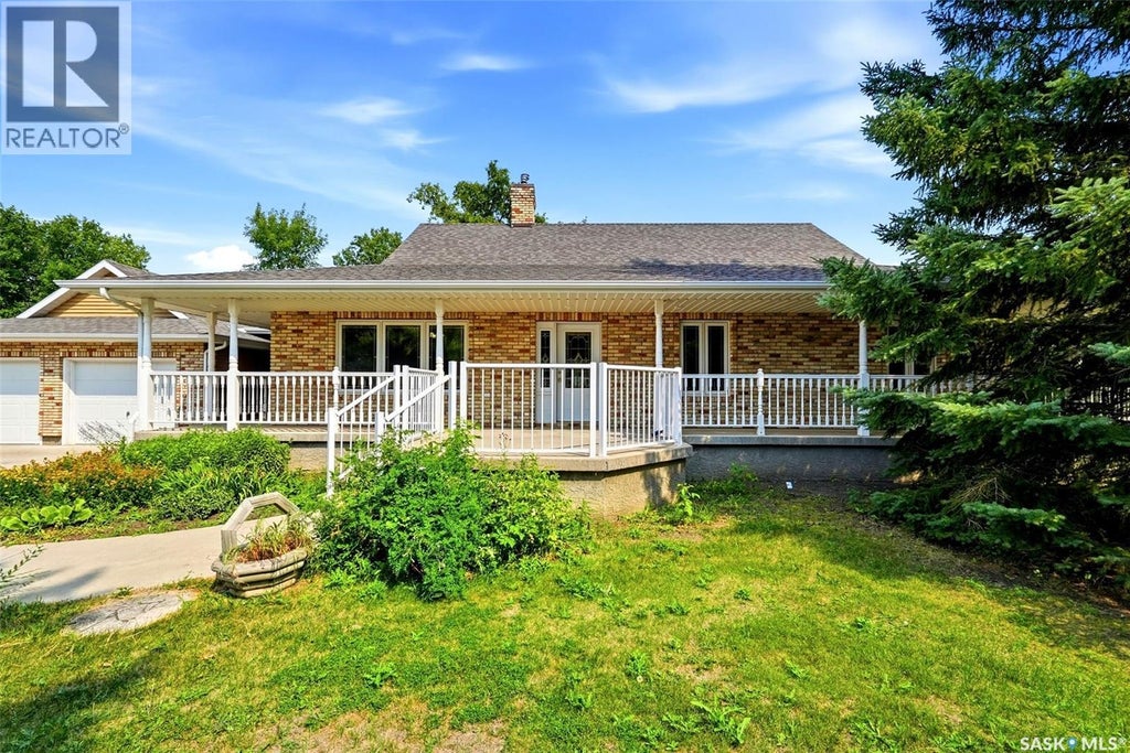 292 REGINA AVENUE, KATEPWA BEACH, SK S0G 2Y0 - Image 3377918234.jpeg?d=l