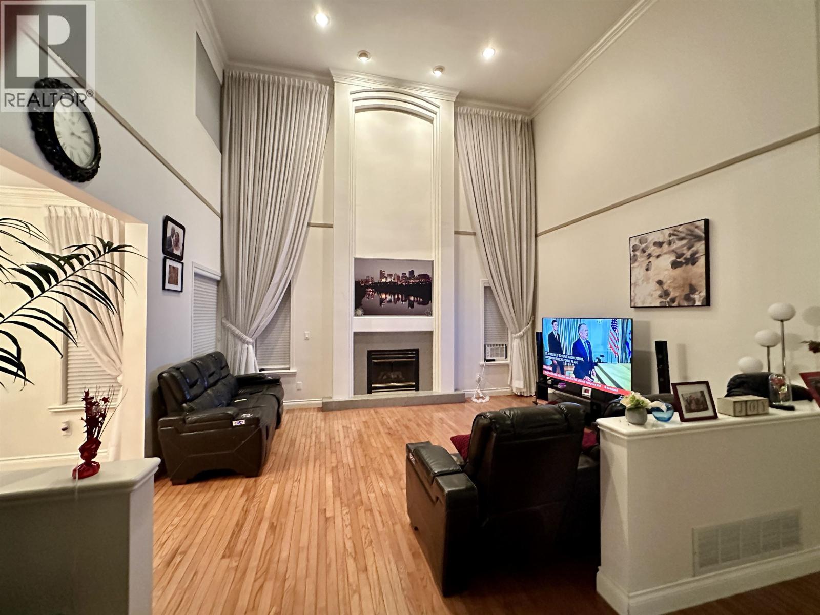 3070 TIMBER COURT