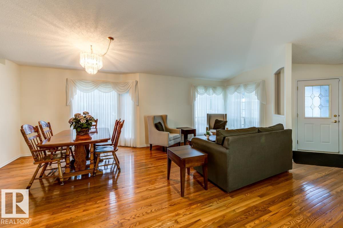 ##7 9731 174 ST NW