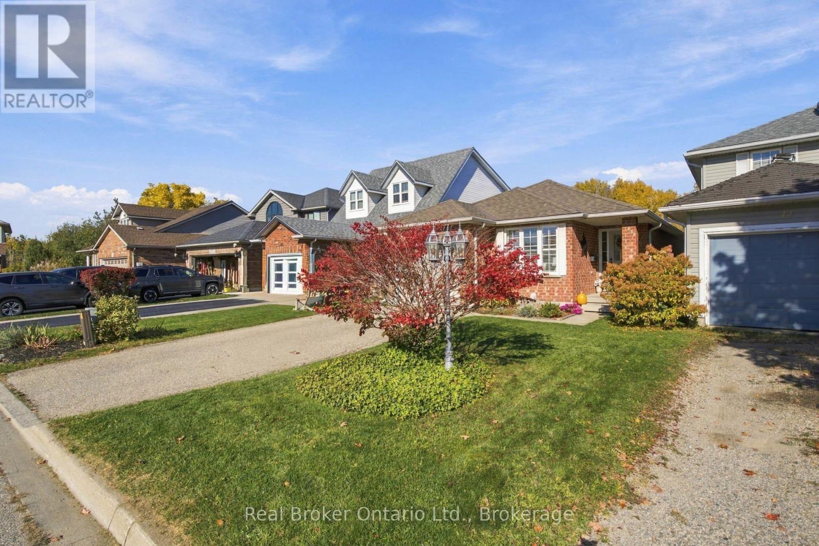 42 FLETCHER COURT