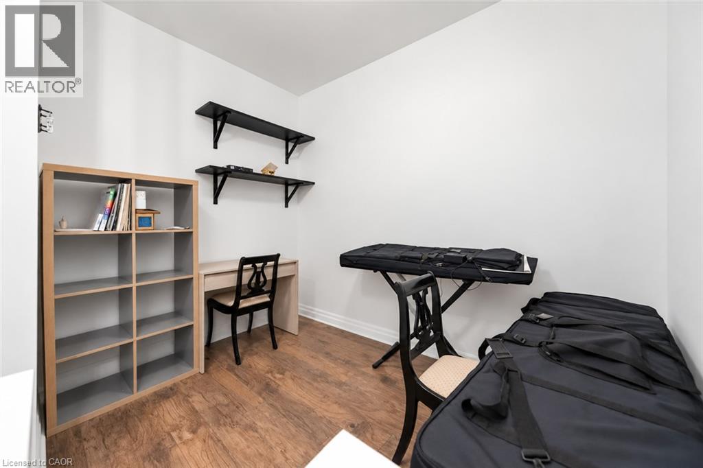 44 BOND Street W Unit# 306