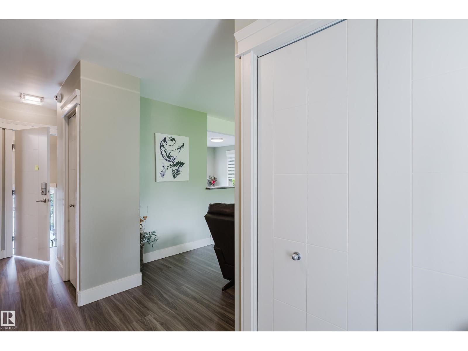 14814 104 AV NW