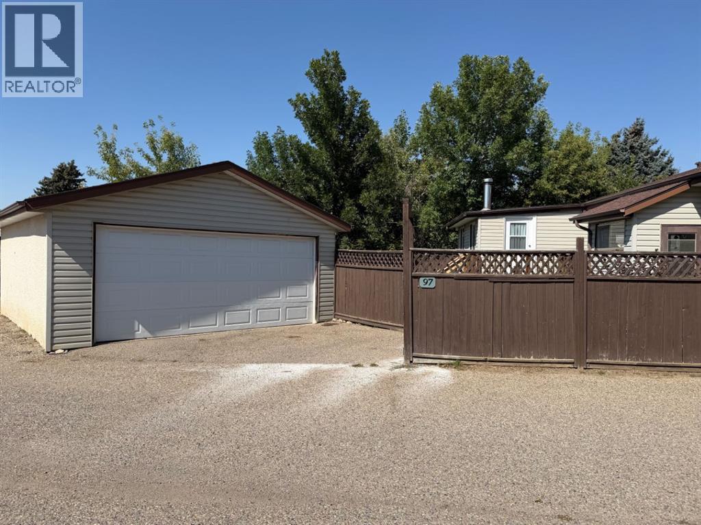 97 Greenview Close N