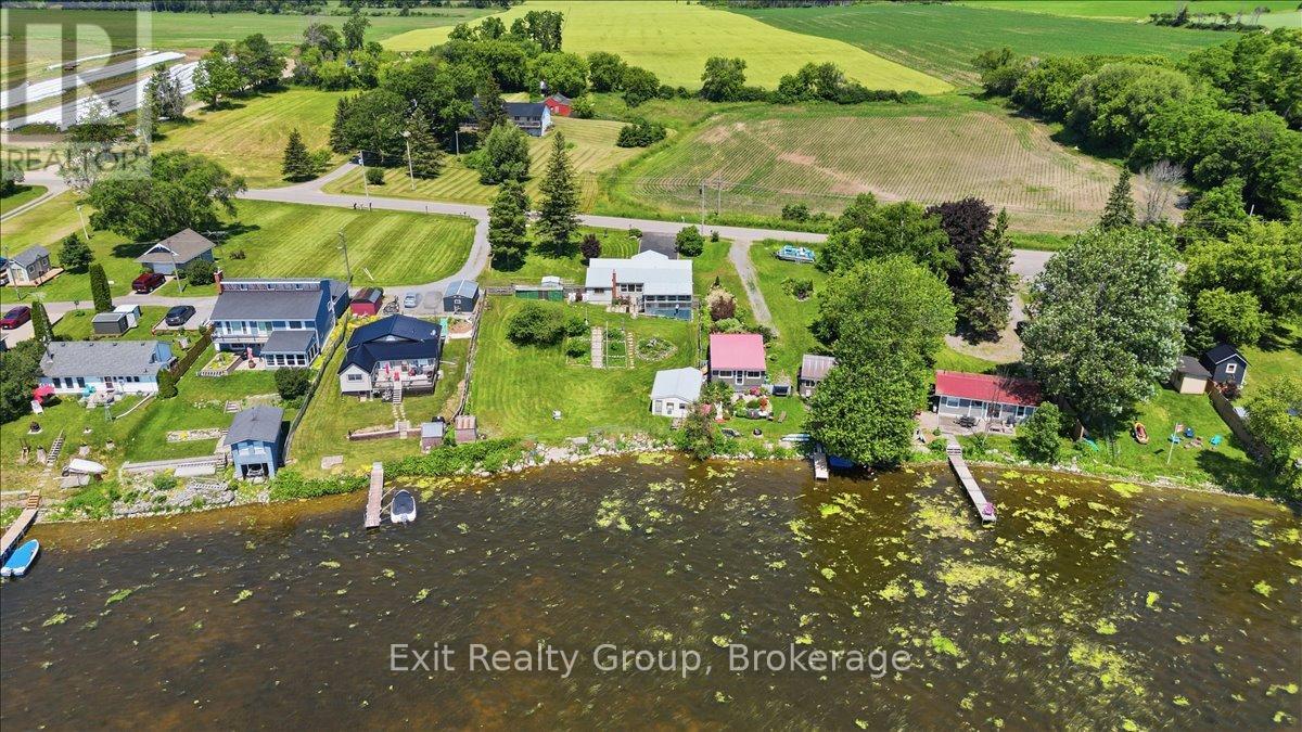 1083 LAKESIDE DRIVE - Photo 2