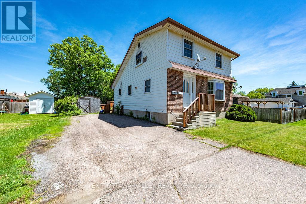 341 CRAIG STREET - Photo 3