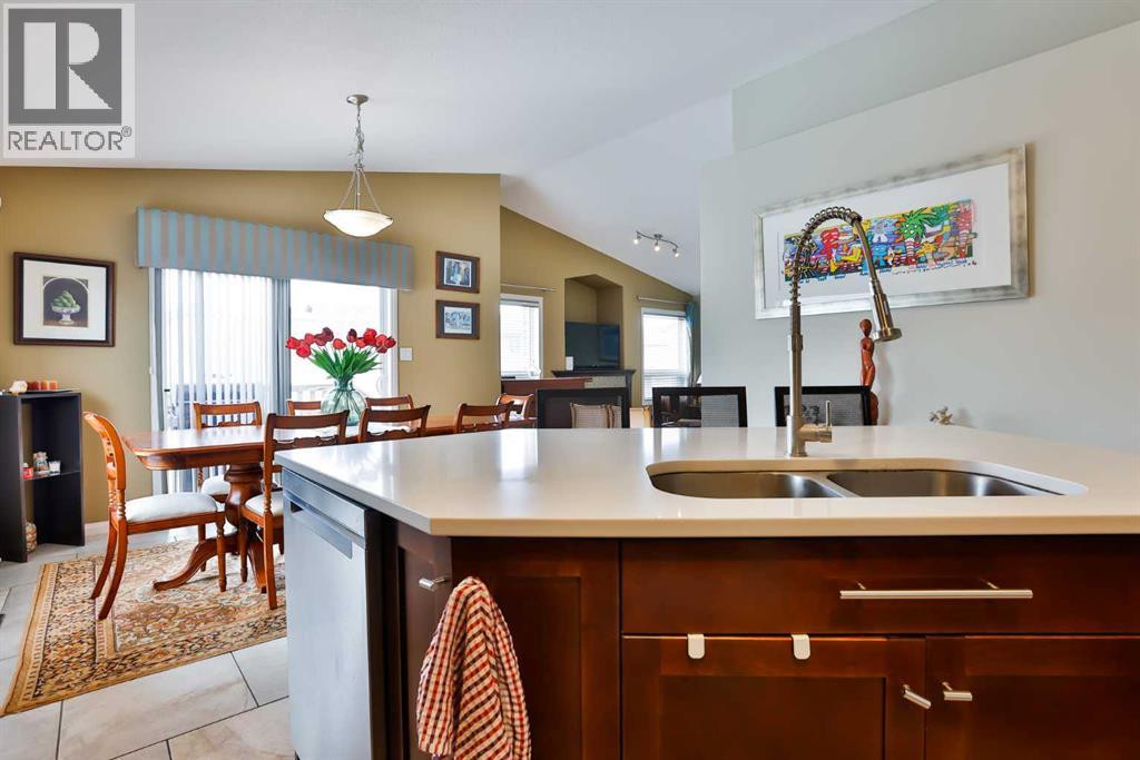 66 Coalbanks Gate W