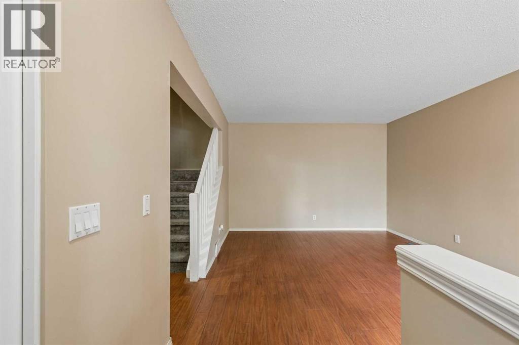 124 Pineset Place NE